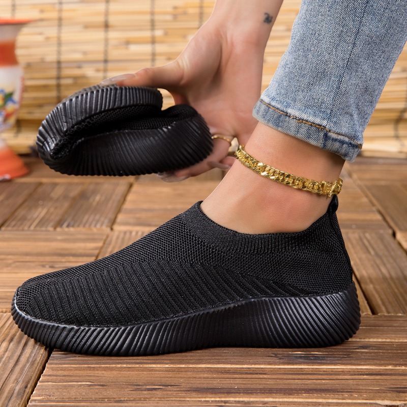 أحذية رياضية نسائية مريحة وعصر - مراجعة Running Gear Women وسعره